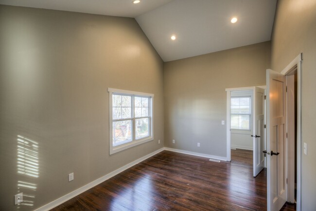 Building Photo - Renovated Historic Home by Midtown Crossing