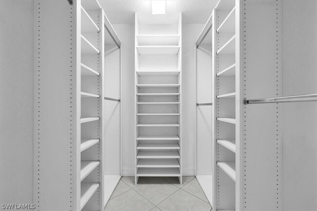 Building Photo - 5065 Ventura Ct