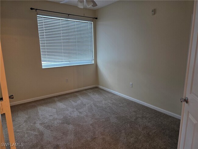 Building Photo - 1210 Reserve Way