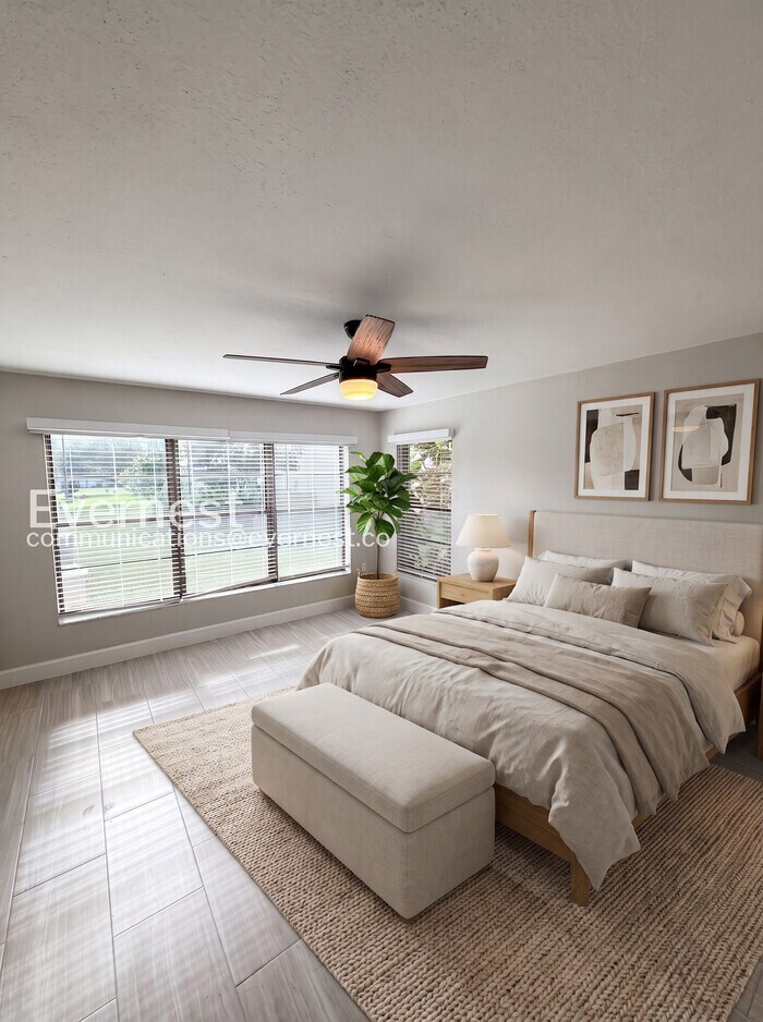 Building Photo - 13601 Frigate Ct