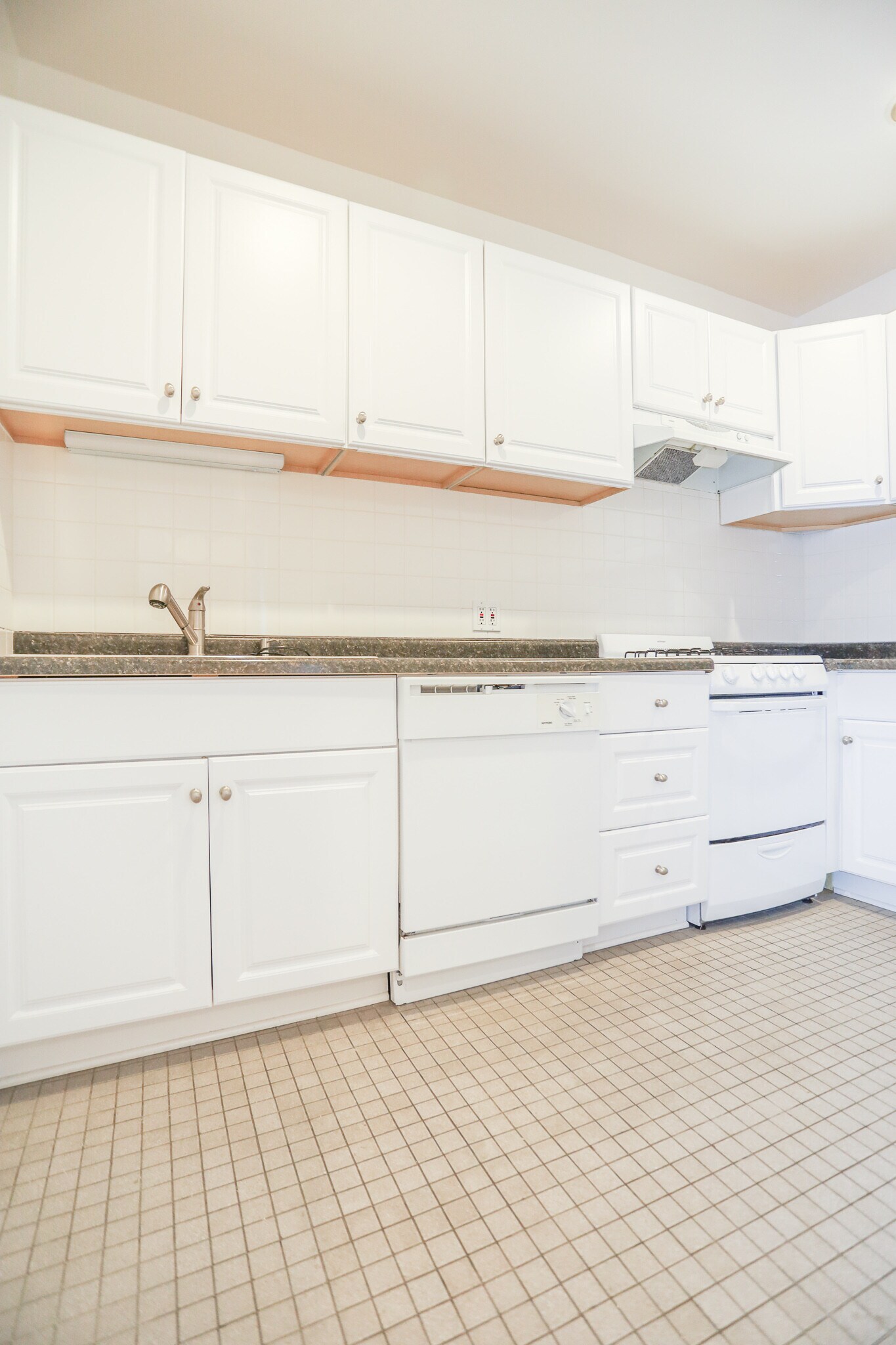 Building Photo - 165 W Menomonee St