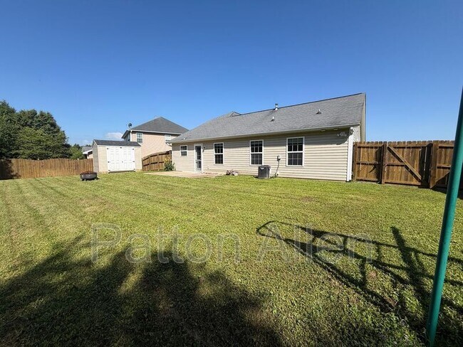 Building Photo - 210 Mud Creek Rd