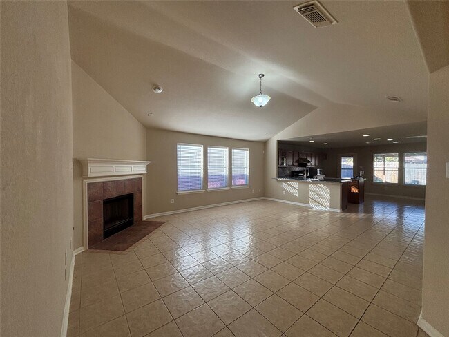 Building Photo - 2727 Chatford Hollow Ln