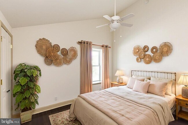 Building Photo - 1600 Frankford Ave