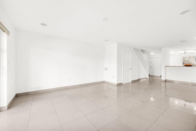 Building Photo - 3169 SW 129th Terrace