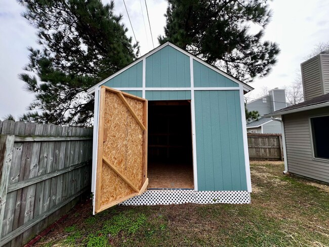 Building Photo - Charming Ranch Home in Witchduck Landing