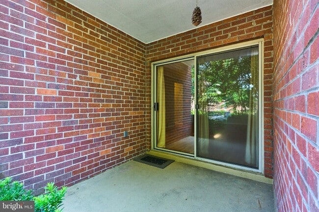 Building Photo - 8302 Tobin Rd