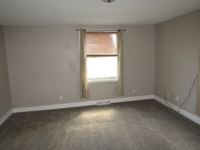 Building Photo - 2891 Indiana Ave