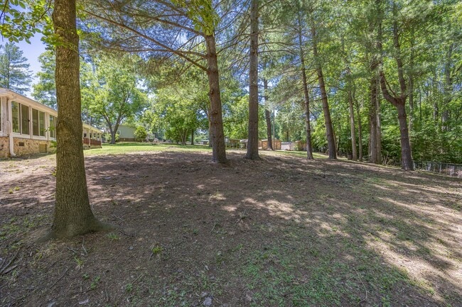 Building Photo - 2200 Danny Bell Rd