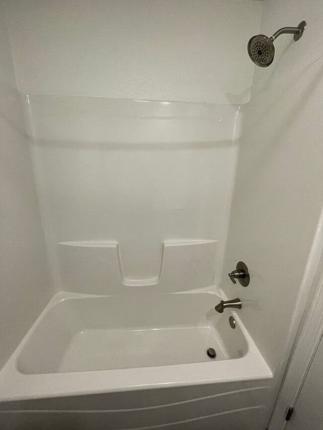 Building Photo - Townhomes Now Available in Strafford MO!