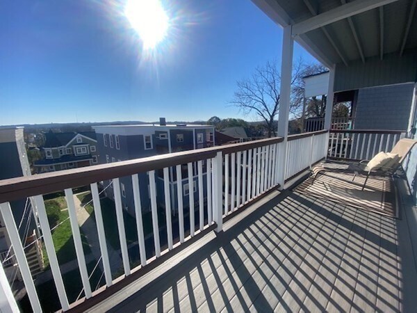 Building Photo - 69 Beaumont St