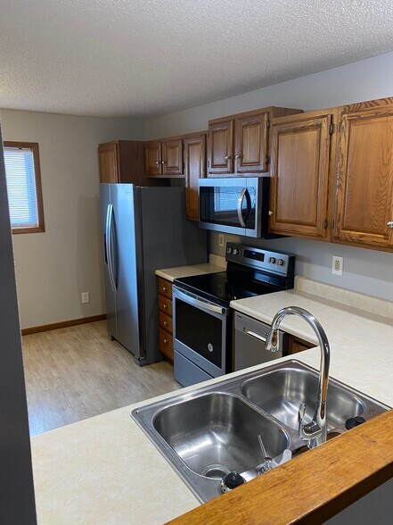 Building Photo - 1311 Delaware Ave