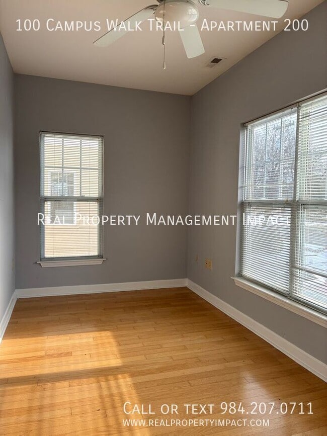 Building Photo - 100 Campus Walk Trl