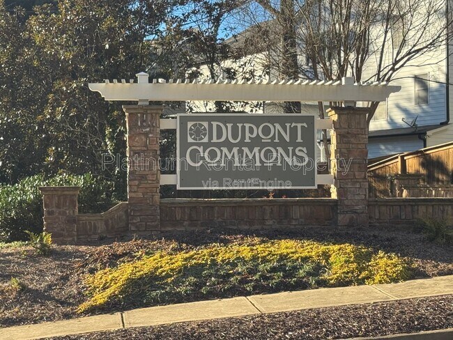 Building Photo - 1705 Barfield Run NW