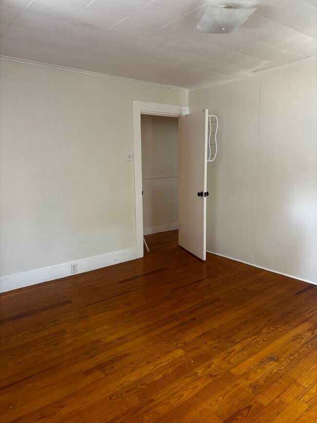 Bedroom - 15 Maple St