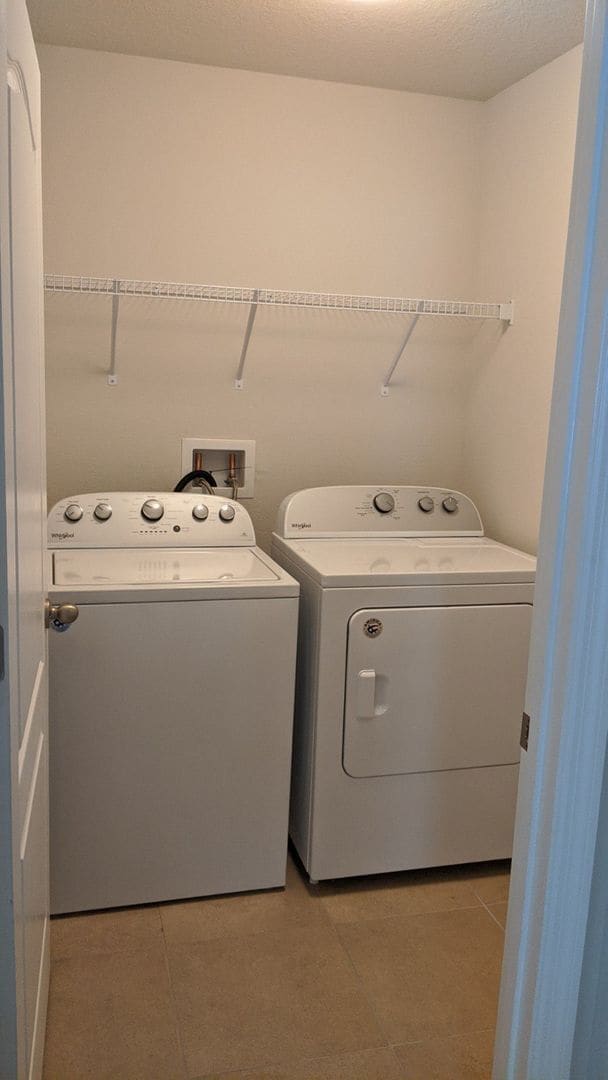 Building Photo - Stunning 2 Story 4-Bedroom Home In Serenoa Community – Clermont, FL