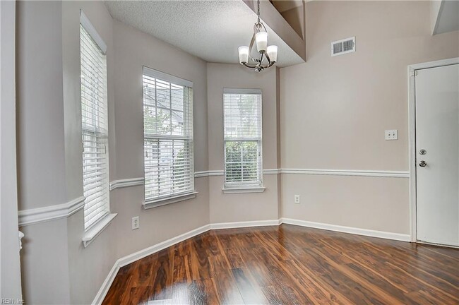 Building Photo - 2768 Mulberry Loop