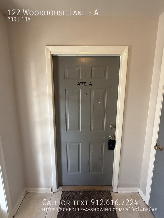 Building Photo - 122 Woodhouse Ln