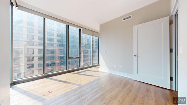Building Photo - 237 E 34th St