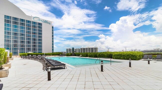 Building Photo - 6801 Collins Ave