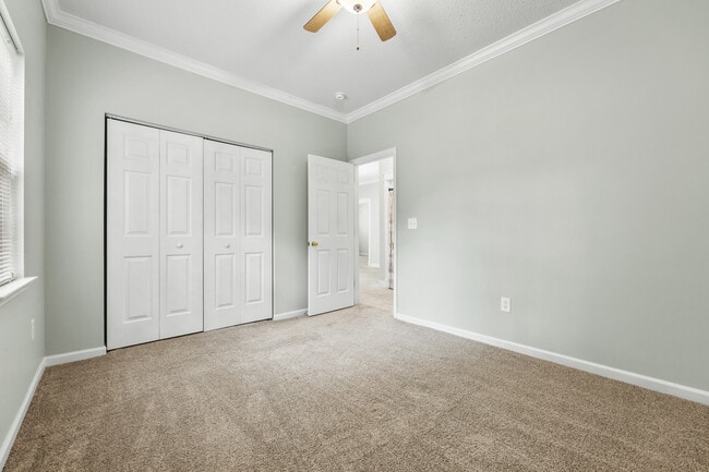 Building Photo - 6307 Sweetwater Blvd