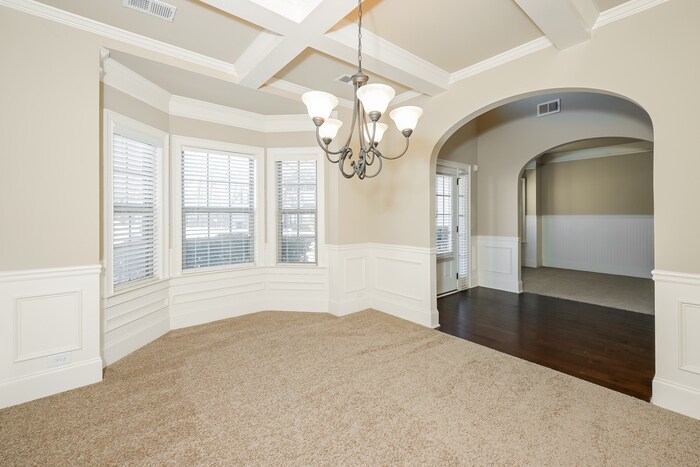 Building Photo - 9200 Bandywood Way SW