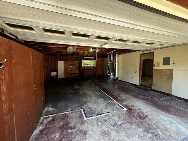 Building Photo - 88494 Ellmaker Rd