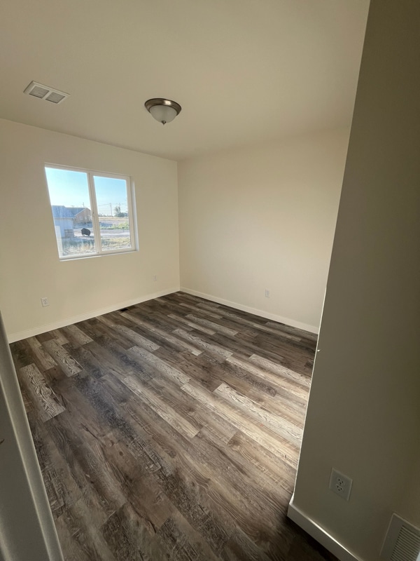 Building Photo - 465 E Laporte Pl