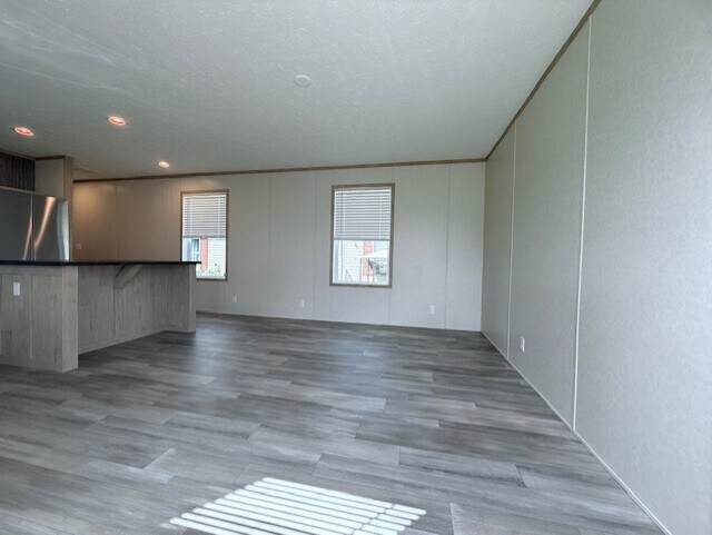 Building Photo - 29810 W Essex Ct