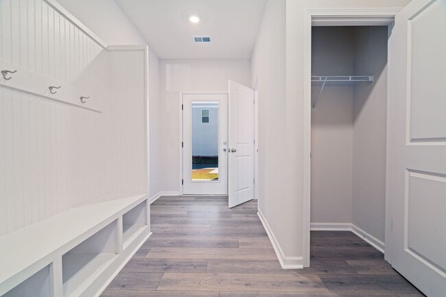 Building Photo - Modern Townhome in the Heart of Nexton