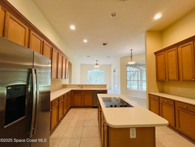 Building Photo - 5810 Eagle Way