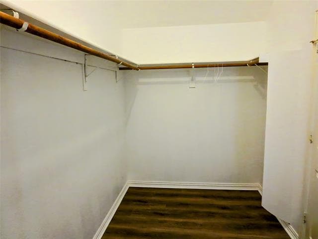 Building Photo - 8376 Davis Dr