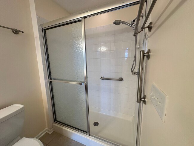 Building Photo - Call Amanda Tate at (757)289-6810 for more information