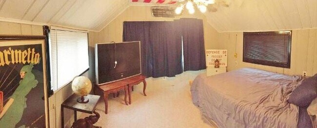 Building Photo - 951 18th Ave SE