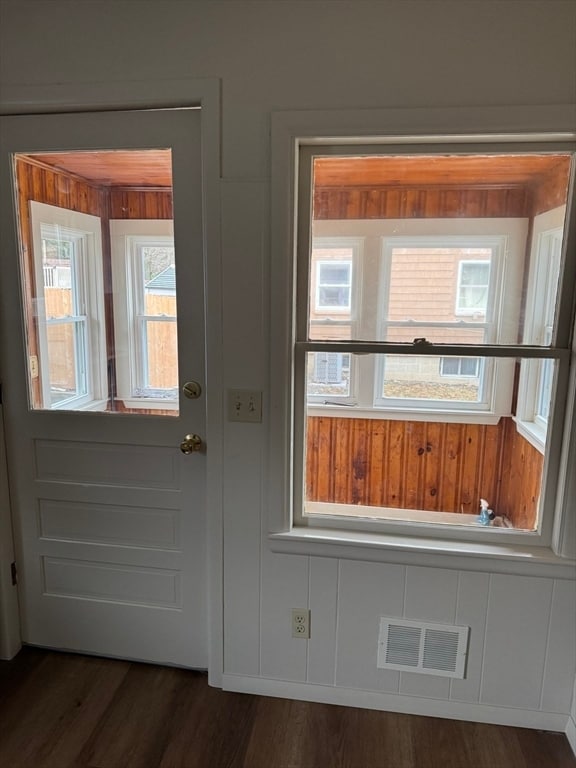 Building Photo - 0 Confidential