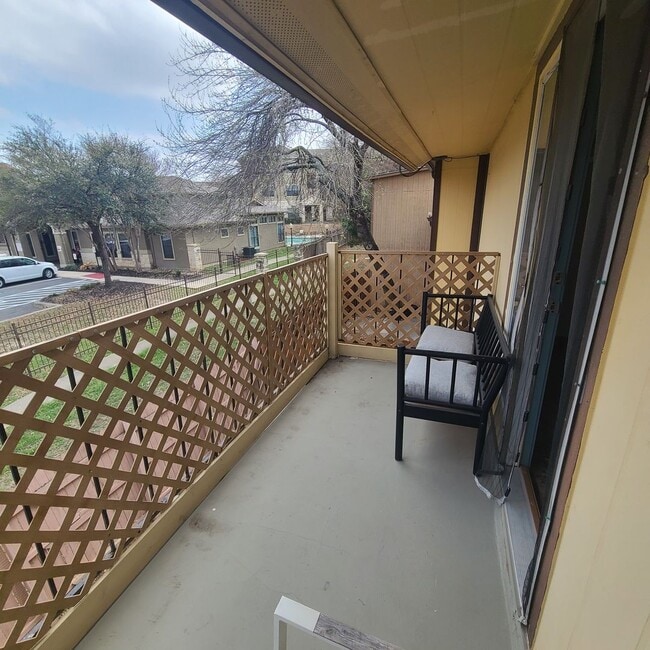Building Photo - 12020 Maple Rock Ct