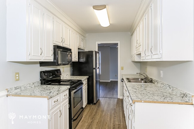 Building Photo - Classic 3-bedroom Home in Irmo, SC