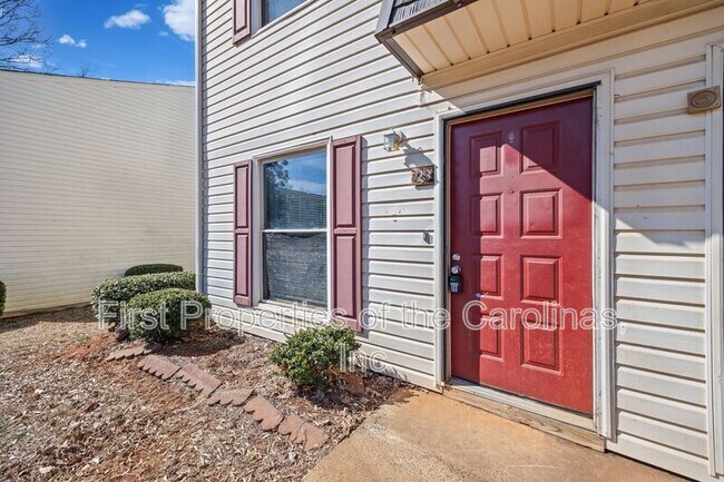 Building Photo - 7906 Oak Meadow Ct