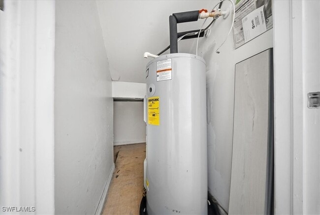 Building Photo - 3012 16th St W