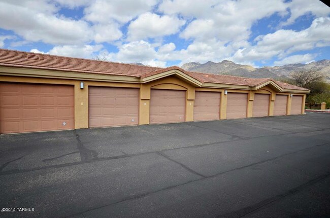 Building Photo - 7050 E Sunrise Dr