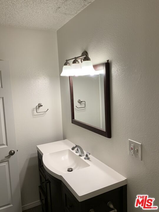 Building Photo - 5109 Raintree Cir