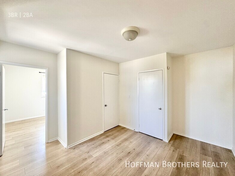 Building Photo - 5419 Harold Way