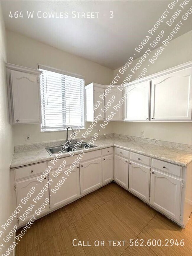 Building Photo - 464 W Cowles St