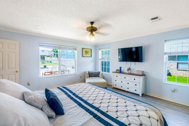 Building Photo - 3019 Keats Dr