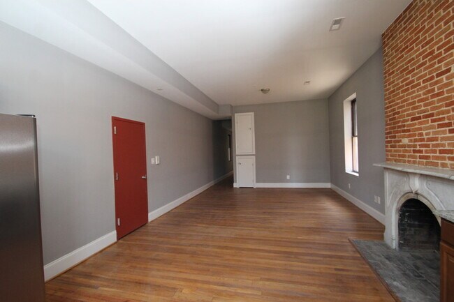 Building Photo - 211 W Lanvale St