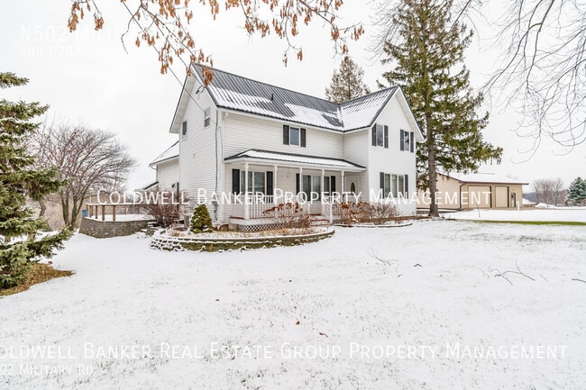 Building Photo - N502 Military Rd