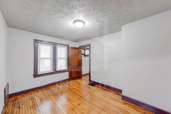 Building Photo - 5617 East 21st St