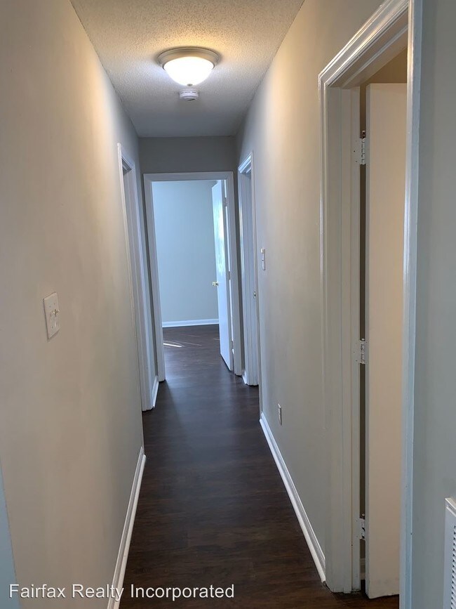 Building Photo - 3 br, 2 bath House - 3221 Dearborn Drive