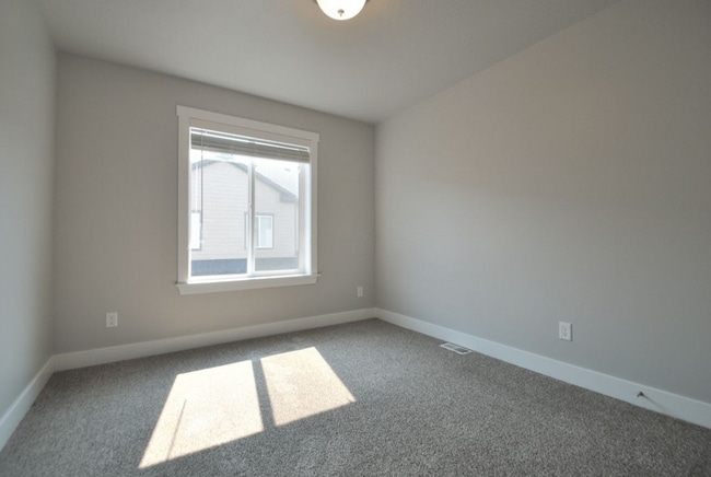 Building Photo - 2031 N 350 E