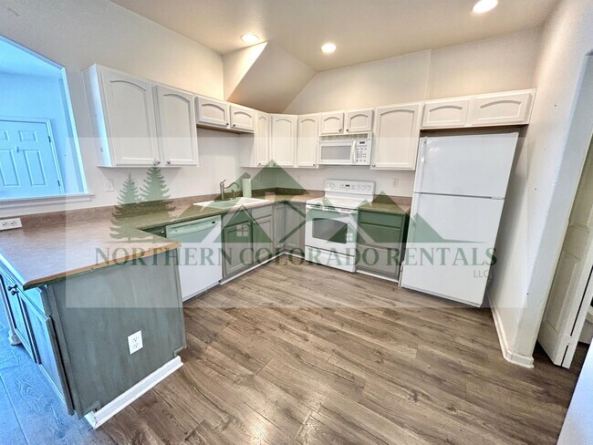 Building Photo - 3330 Apple Blossom Way